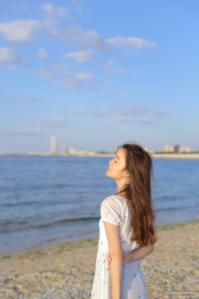《漂亮的女邻居3》韩剧
